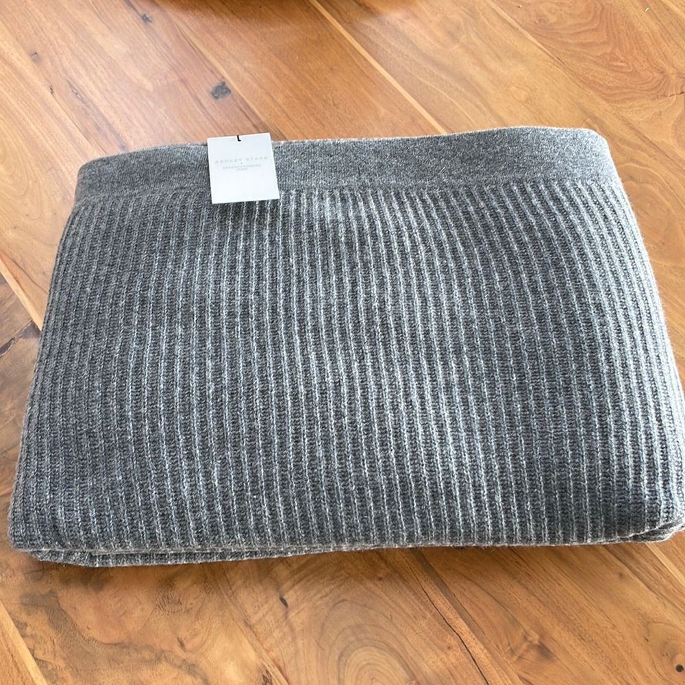 NAKED CASHMERE Marla Cashmere Blanket - NWT - SOLD OUT EVERYWHERE